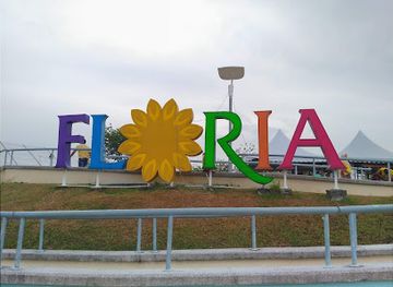 malaysia/klang-valley/attraction/anjung-floria