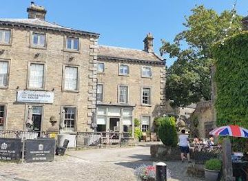 united-kingdom/leeds/attraction/grassington