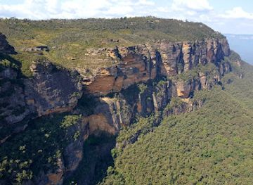 australia/blue-mountains/attraction/elysian-rock-lookout