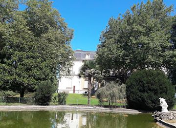 spain/san-sebastian/antiguo/attraction/aiete-parkea