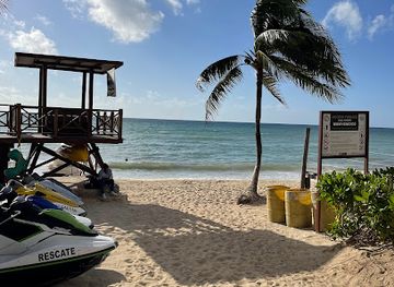 mexico/playa-del-carmen/punta-esmeralda/attraction/playa-del-carmen-lighthouse