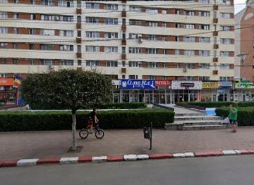 romania/targu-jiu/attraction/fantana-arteziana