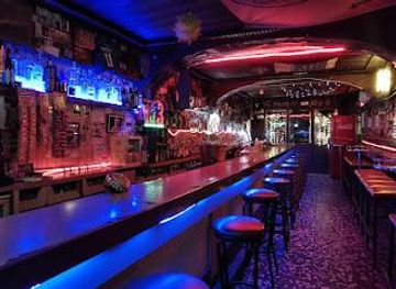 spain/barcelona/attraction/bar-kentucky