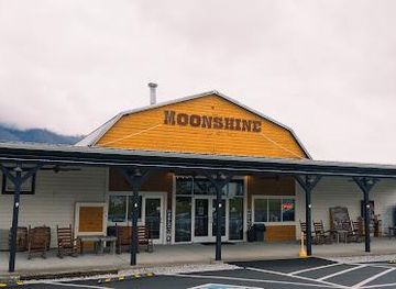 tennessee/gatlinburg/attraction/tennessee-shine-co