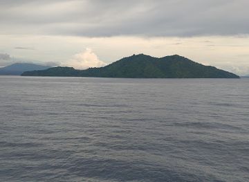 indonesia/pulau-moyo/attraction/taman-nasional-moyo-satonda