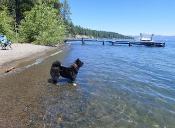 california/tahoe-city/attraction/lake-forest-beach