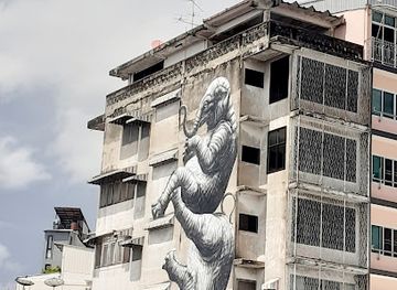 thailand/rattanakosin/attraction/elephants-by-roa-in-bangkok