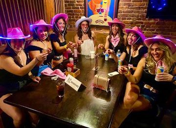 tennessee/franklin/attraction/music-city-pub-crawl