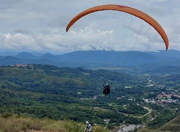 malaysia/kinabalu-national-park/attraction/ranau-paragliding-park