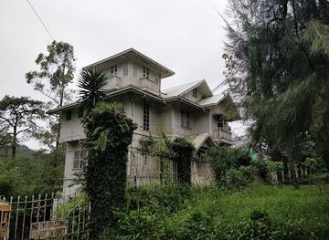 philippines/baguio/attraction/laperal-white-house