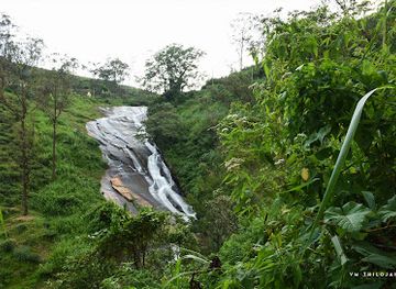 sri-lanka/adam-s-peak/attraction/rothes-waterfall