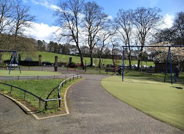 united-kingdom/bedfordshire/attraction/wardown-house-museum-and-gallery