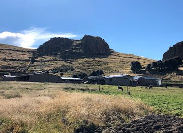 peru/puno-region/attraction/la-cueva-de-lenzora