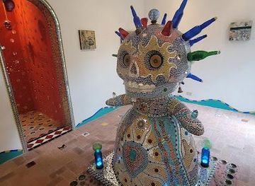 mexico/guanajuato/attraction/chapel-of-jimmy-ray-gallery-casa-de-las-ranas