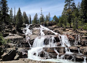 california/tahoe-city/attraction/glen-alpine-falls