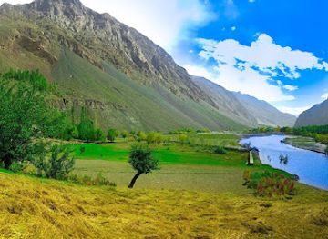 pakistan/northern-areas/attraction/umalsat