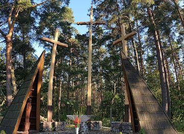 poland/kampinos-national-park/attraction/sosna-powstancow-1863