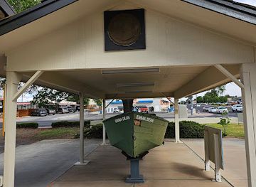 arizona/page/attraction/powell-museum-visiter-center