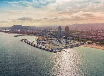 spain/barcelona/attraction/port-olimpic