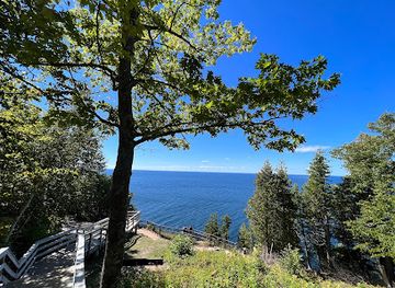 wisconsin/door-county/attraction/ellison-bluff-state-natural-area