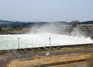 oregon/hood-river/attraction/cascade-locks