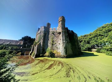 france/normandy/attraction/pirou-castle
