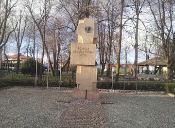 poland/lesser-poland/attraction/war-memorial
