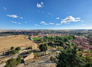 spain/castile-and-leon/attraction/cristo-del-otero