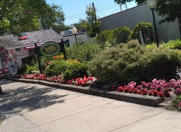 michigan/tawas-point-state-park/attraction/pocket-park