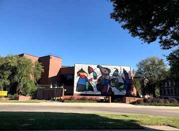 kansas/southwest-kansas/attraction/ulrich-museum-of-art