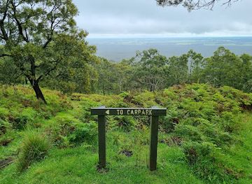 australia/northern-victoria/attraction/mount-napier-state-park