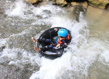 indonesia/yogyakarta/attraction/kalisuci-cave-tubing