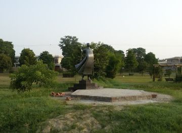 pakistan/gujranwala/attraction/cantt-garden