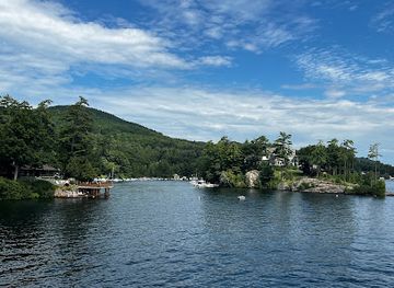new-york/lake-george/attraction/lake-george-waterfront-cruises