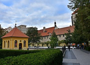 czechia/prague/nove-mesto/attraction/franciscan-gardens
