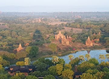 myanmar-burma/central-myanmar/attraction/bagan-viewing-tower-bagan-nan-myint-tower