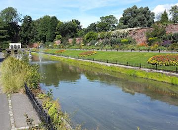 united-kingdom/leeds/attraction/roundhay-park