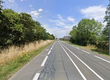 france/angers/attraction/la-pierre-de-montlucon