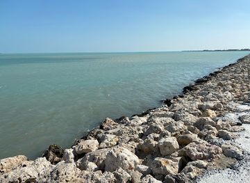 qatar/al-wakra-beach/attraction/wakra-beach-fishing-area