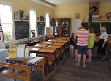 california/sacramento/attraction/old-sacramento-schoolhouse-museum