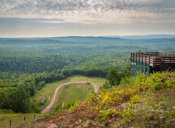 michigan/lower-peninsula/attraction/copper-peak