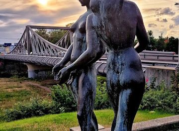 czechia/ceske-budejovice/attraction/sousosi-vltava-a-malse