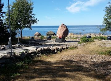 estonia/lahemaa/attraction/1941-a-hukkunute-malestusmark