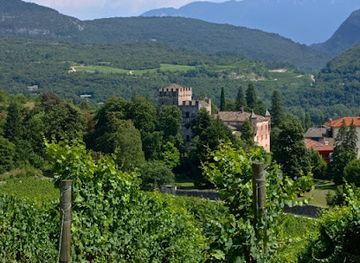 italy/val-di-non/attraction/castel-terlago