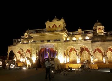 india/northern-plains/attraction/tapi-river-front