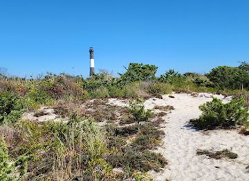 new-york/fire-island/attraction/robert-moses-state-park-field-5