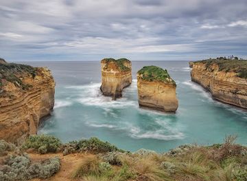 australia/great-ocean-road/attraction/tom-and-eva-lookout