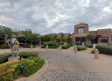 arizona/sedona/attraction/statue-of-merlin