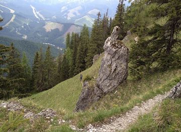 slovakia/nizke-tatry-national-park/attraction/machnato-np-nizke-tatry