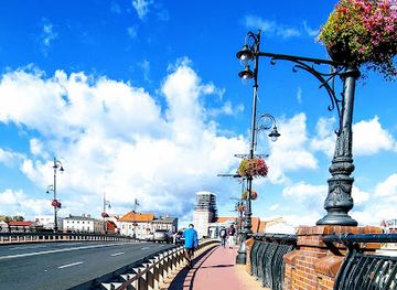 poland/gorzów-wielkopolski/attraction/latarnie-na-moscie